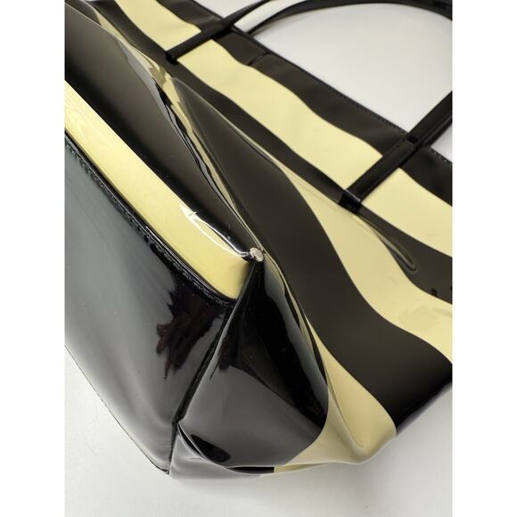 Kate Spade Penn Valley Sophie Tote Large Black Cream Patent PVC Top Handle Bag - Picture 6 of 11